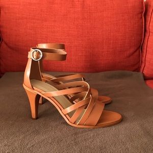 NWT Gap Tan Leather High Heel Ankle Strap Sandals Size 7.4